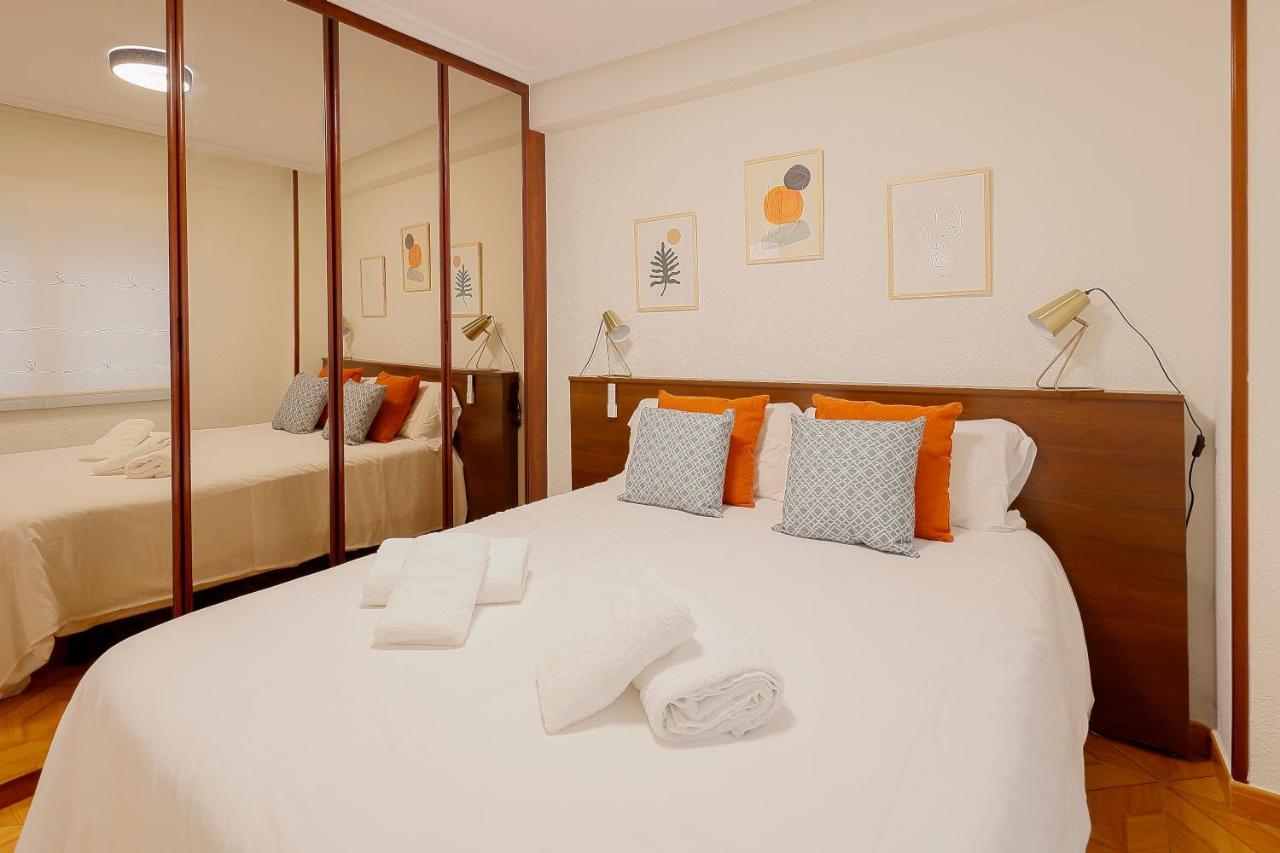 142A Apto 2 Habitaciones Playa San Lorenzo Gijón Eksteriør bilde